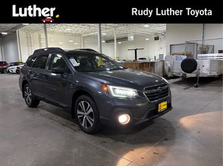 Used 2019 Subaru Outback 2.5i Limited AWD/4WD video 1