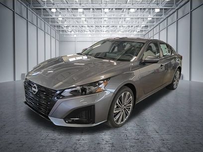 New 2026 Nissan Altima 2.5 SV w/ SV Premium Package