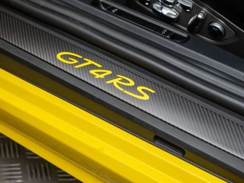 Used 2024 Porsche 718 Cayman GT4 RS image 23