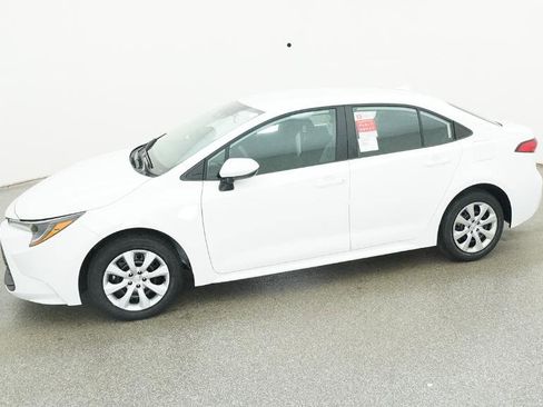 New 2026 Toyota Corolla LE image 5