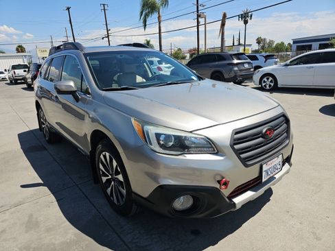 Used 2016 Subaru Outback 2.5i Limited AWD/4WD image 5