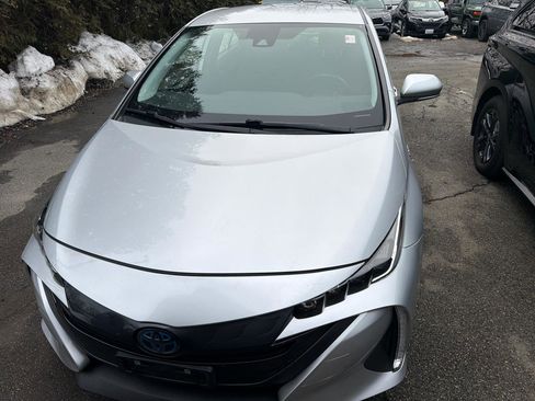 Used 2021 Toyota Prius Prime LE w/ Carpet Mat Package (TMS) image 2