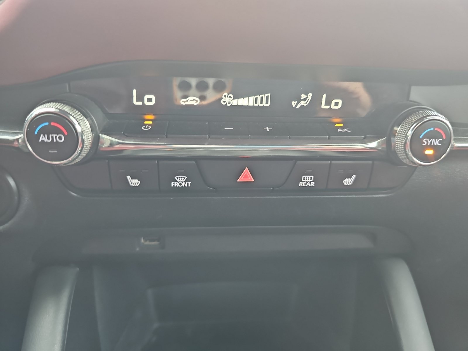 Used 2021 MAZDA MAZDA3 s FWD image 13