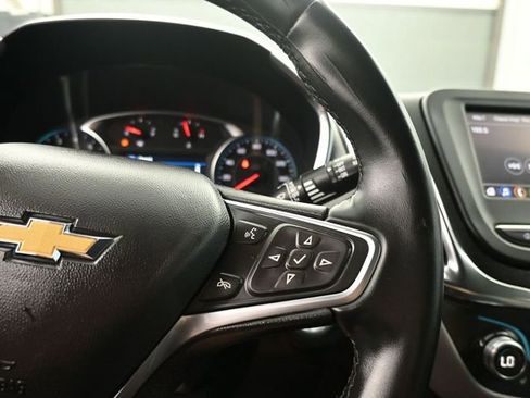 Used 2024 Chevrolet Equinox LT image 17