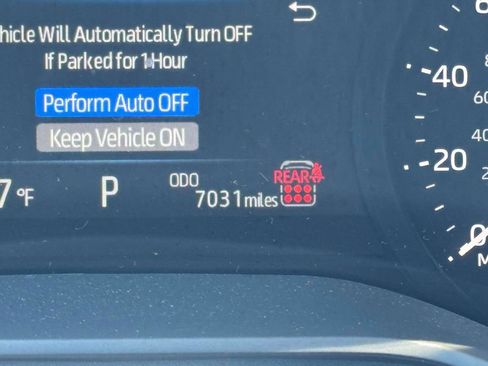 Used 2025 Toyota Sienna LE w/ LE Plus Package AWD/4WD image 28