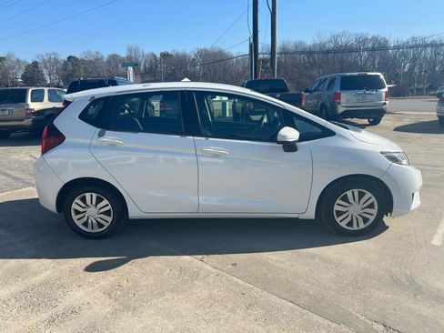 Used 2015 Honda Fit LX image 4