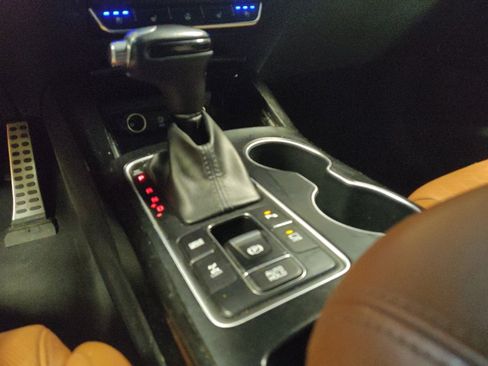 Used 2019 Kia Sorento SX AWD/4WD image 26