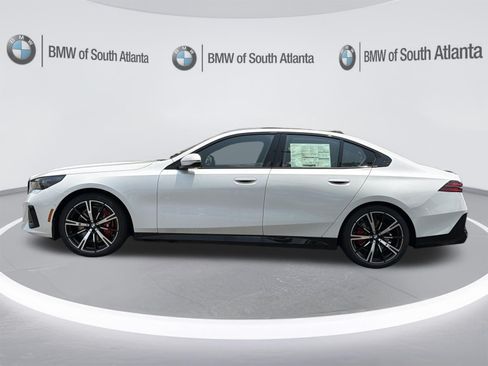 New 2027 BMW 540i xDrive w/ Executive Package AWD/4WD image 26