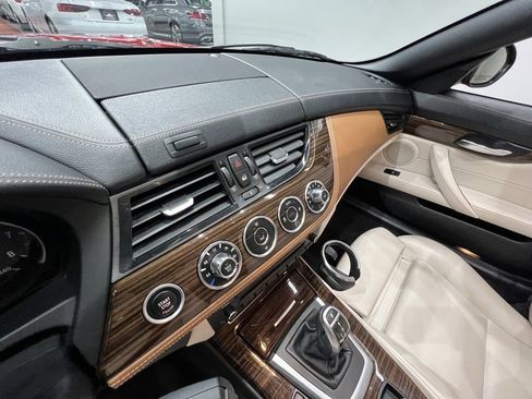 Used 2016 BMW Z4 sDrive35i image 35