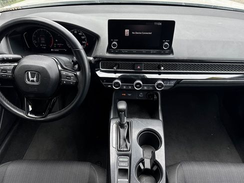 Used 2024 Honda Civic EX image 9