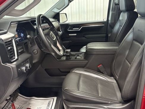 Used 2024 GMC Sierra 1500 Denali w/ Technology Package AWD/4WD image 16