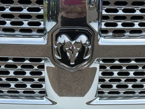 Used 2017 RAM 1500 Limited RWD image 39
