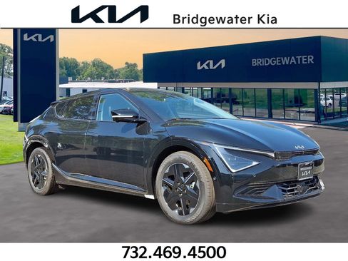 New 2025 Kia EV6 Wind image 1