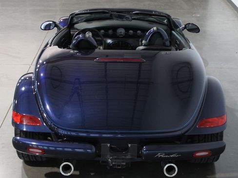 Used 2001 Chrysler Prowler RWD image 17