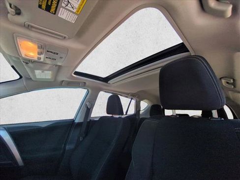 Used 2015 Toyota RAV4 XLE w/ Outdoor Package image 15