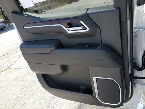 New 2026 GMC Sierra 1500 SLT w/ SLT Premium Plus Package image 14