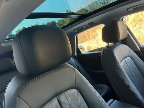 Used 2018 Audi Q5 2.0T Premium Plus w/ Premium Plus Package image 33