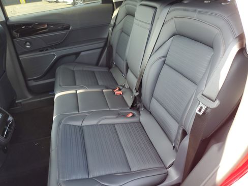 New 2026 Lincoln Nautilus Reserve w/ Jet Appearance Package AWD/4WD image 31