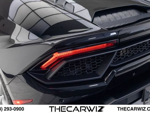 Used 2016 Lamborghini Huracan LP 580-2 RWD image 20