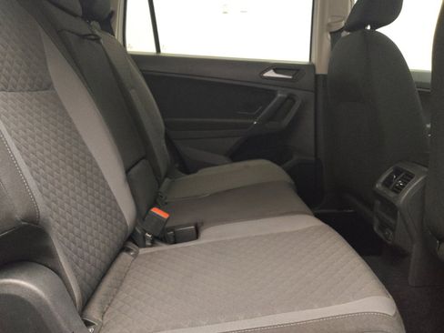 Used 2020 Volkswagen Tiguan S FWD image 19