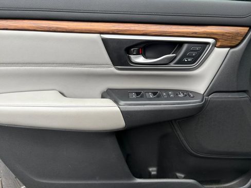 Used 2017 Honda CR-V EX-L image 12
