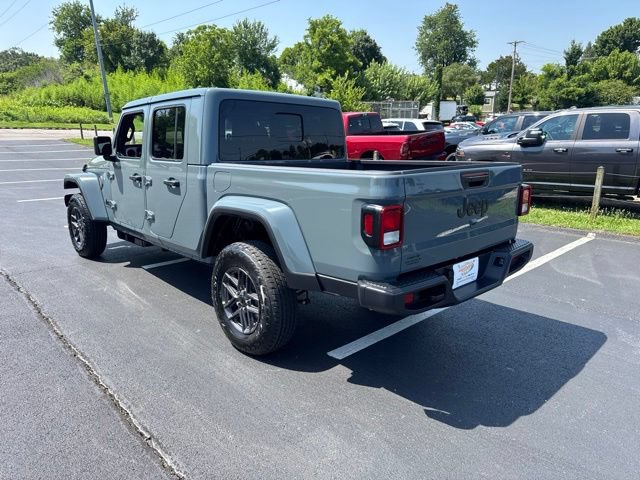 New 2026 Jeep Gladiator Sport AWD/4WD image 5