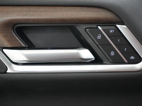 New 2026 Chevrolet Silverado 2500 High Country w/ High Country Premium Package image 13