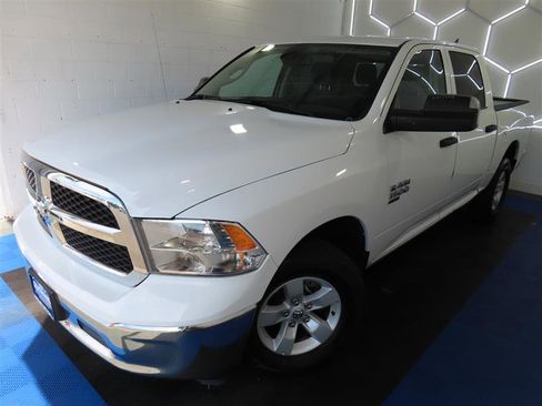 Used 2023 RAM 1500 Classic SLT w/ Trailer & Traction Group AWD/4WD image 7