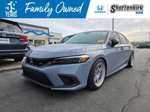 Used 2024 Honda Civic Si image 1