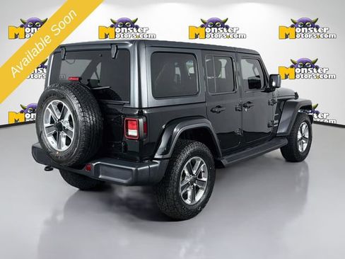Used 2021 Jeep Wrangler Unlimited Sahara w/ Uconnect 4C Nav & Sound Group AWD/4WD image 5