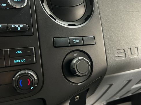 Used 2015 Ford F350 XL w/ Power Equipment Group image 6