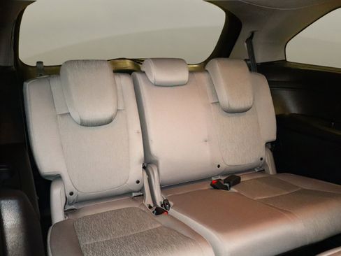 Used 2019 Honda Odyssey EX image 19