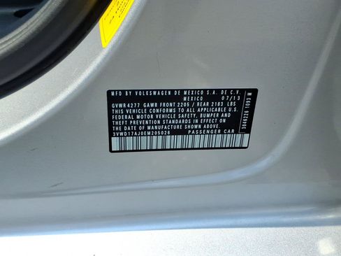 Used 2014 Volkswagen Jetta SE FWD image 26