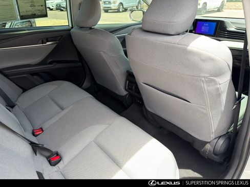 Used 2025 Toyota Camry LE FWD image 29