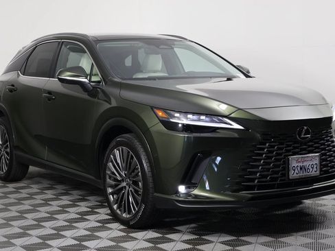 Used 2025 Lexus RX 450h AWD w/ Convenience Package image 3