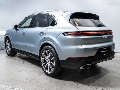New 2026 Porsche Cayenne AWD/4WD image 3