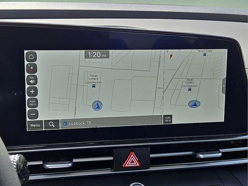 Used 2024 Hyundai Elantra SEL image 25