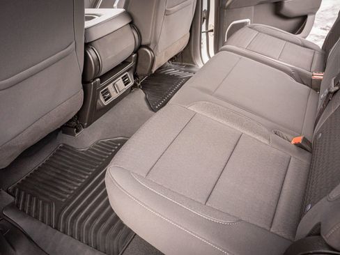 Used 2024 Chevrolet Silverado 2500 LT w/ Convenience Package image 27