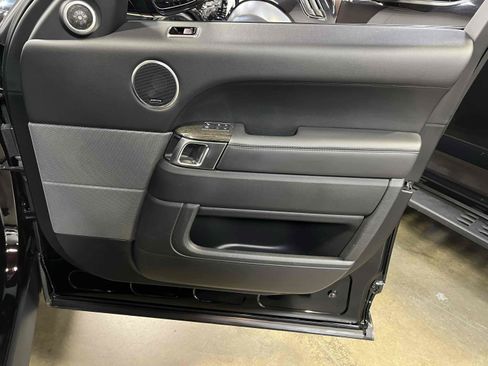 Used 2019 Land Rover Range Rover Sport HSE AWD/4WD image 62