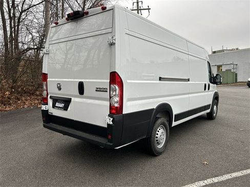 New 2026 RAM ProMaster 3500 w/ Premium Convenience Group image 8