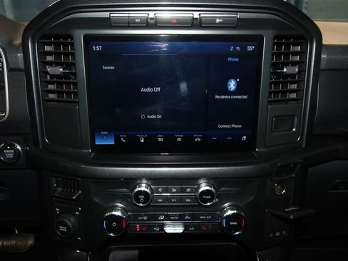 Used 2022 Ford F150 XLT w/ Equipment Group 302A High image 16