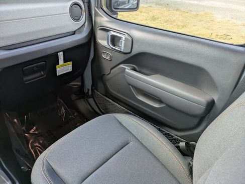 New 2026 Jeep Wrangler Sport S image 15