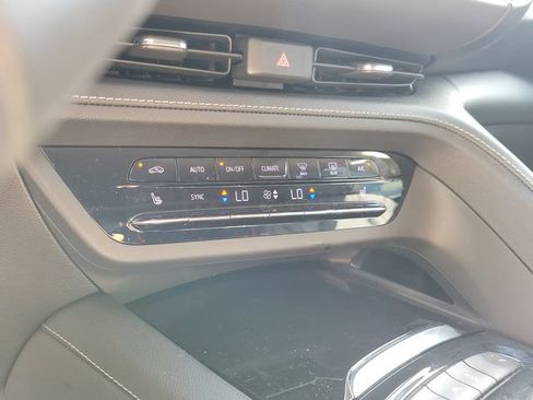 Used 2023 Buick Envision Essence w/ Technology Package I AWD/4WD image 22