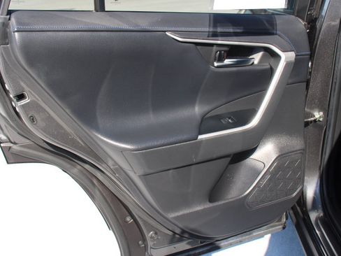 Used 2022 Toyota RAV4 XSE AWD/4WD image 13