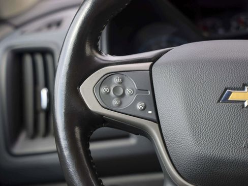 Used 2021 Chevrolet Colorado Z71 w/ Z71 Midnight Edition image 20