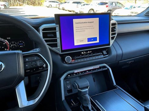 Certified 2025 Toyota Sequoia Platinum image 6