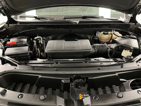 Used 2023 GMC Yukon XL AT4 AWD/4WD image 58