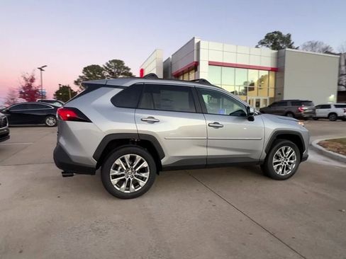 New 2025 Toyota RAV4 XLE Premium w/ Weather Package image 7
