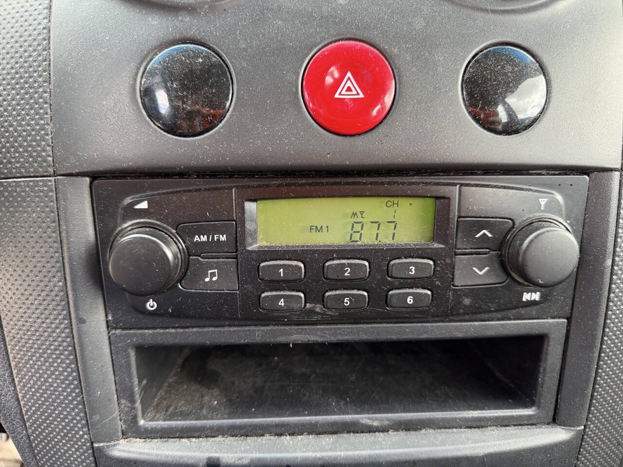 Used 2008 Chevrolet Aveo5 FWD image 33