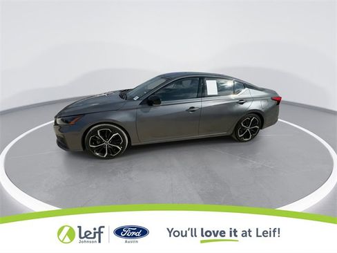 Used 2024 Nissan Altima 2.5 SR image 5